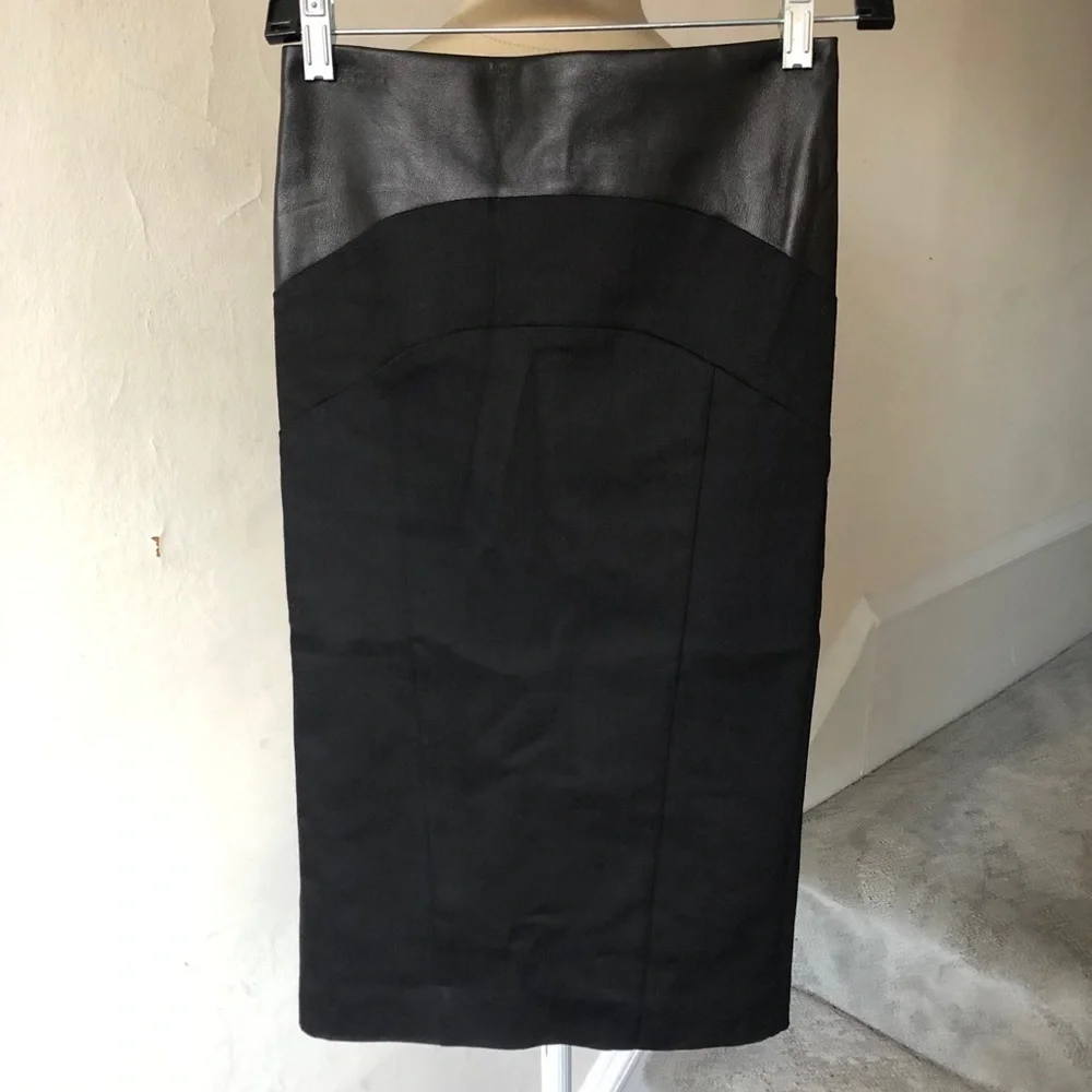 Nicole Miller High Waisted Leather Panel Skirt EUC